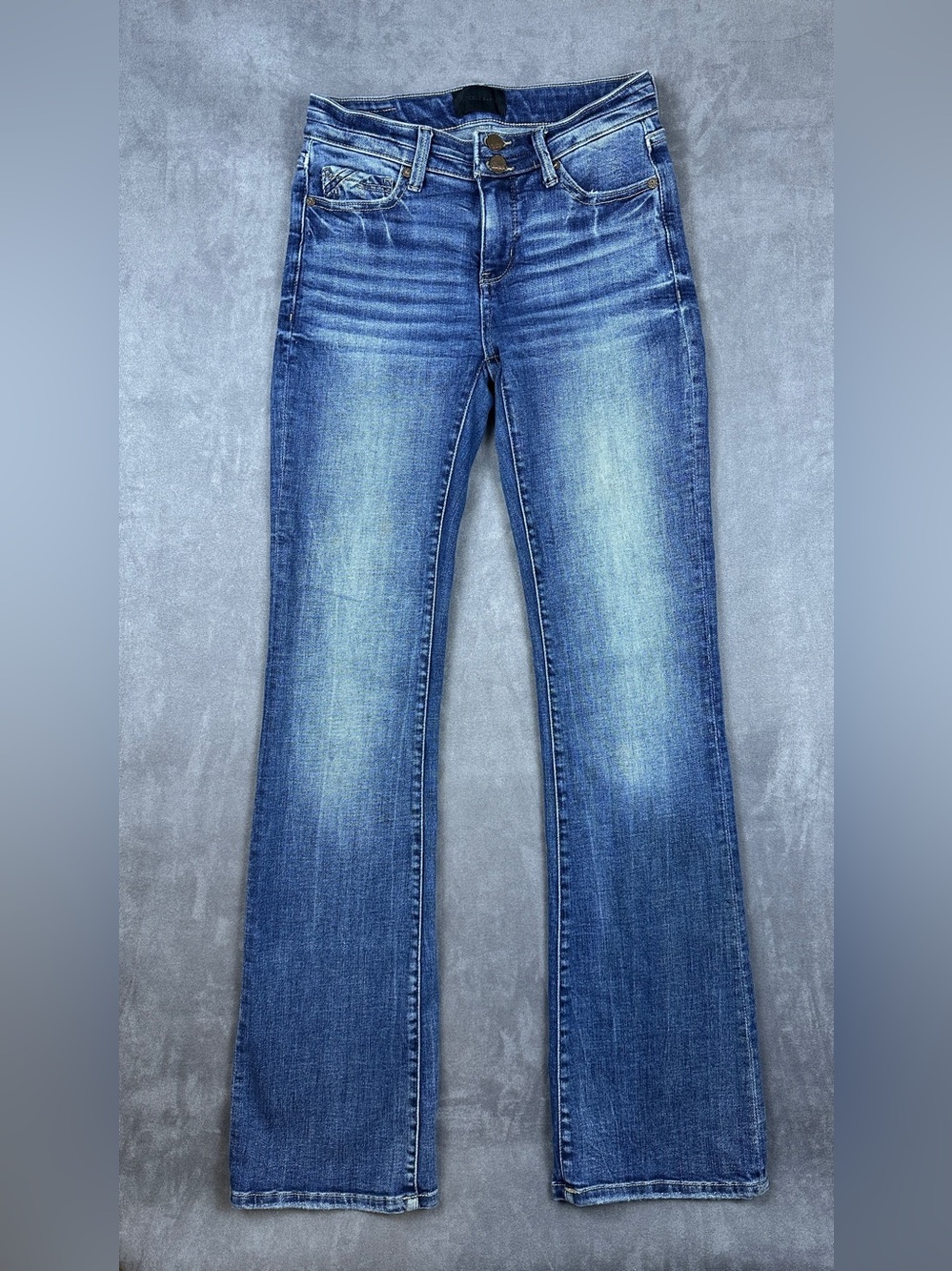 Buckle Black Fit No. 53 Mid Rise Bootcut Jeans Blue Wash Size 25x34